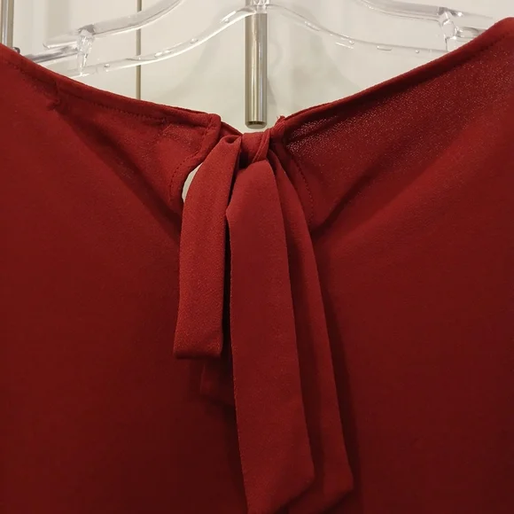 Adrienne Vittadini Dark Red Blouse Top - Picture 4 of 11